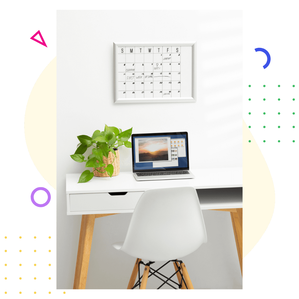 Hire a social media manager Hire a social media manager
